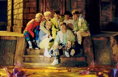 Disambut Histeris, iKON Tampil Swag di MV 'B-Day' dan 'Bling Bling'