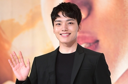 Yeo Jin Goo Ungkap Suka Cewek yang Doyan Makan, Ini Alasannya