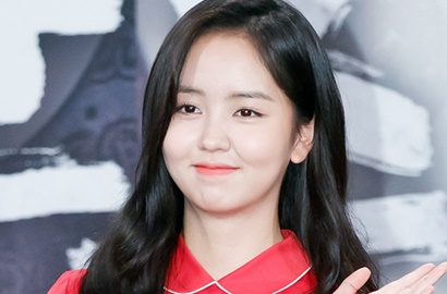 Posting Foto Cantik Saat Syuting 'Ruler', Kim So Hyun Bikin Fans 'Jantungan'