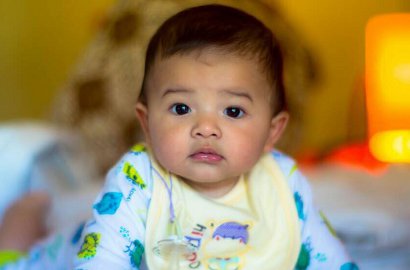 Baru Tujuh Bulan, Hebatnya Bayi Ashanty Bisa Renang Tanpa Pelampung