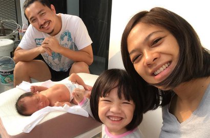 Putri Sulung Omesh-Dian Ayu Cemburu pada Adik, Ada Apa?