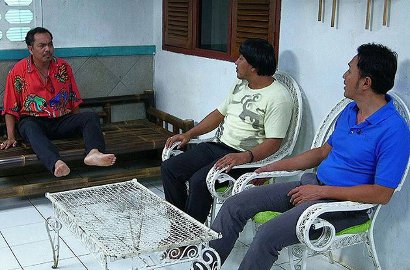 Tembus 200 Episode, Serunya Kebersamaan Pemeran dan Kru 'Dunia Terbalik'