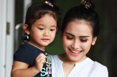 Tak Kunjung Izinkan Enji Bertemu Bilqis, Ayu Ting Ting Terancam Hukuman Penjara
