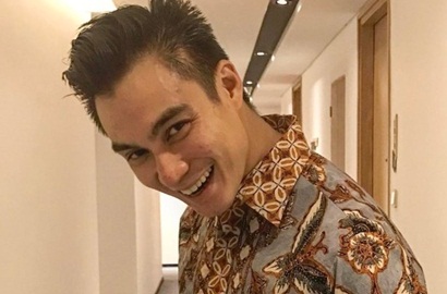Beredar Foto Baim Wong Sholat Beralaskan Kardus, Netter Heboh Daftar Jadi Istri