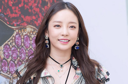 Goo Hara Pamer Selca Polos, Netter Malah Ejek Hidungnya