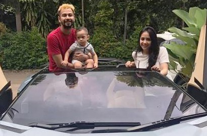 Bukan Ayu Ting Ting, Ini Artis Setelah Nagita yang Boleh Naik Mobil Lamborghini Raffi