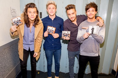 Inilah Lirik Lagu Anggota One Direction yang Paling Porno
