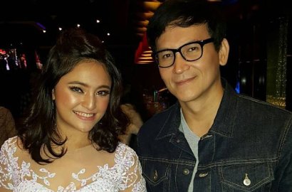 Jalan Bareng dan Lakukan Hal Manis Ini, Marcelino Lefrandt Pacari Marshanda?