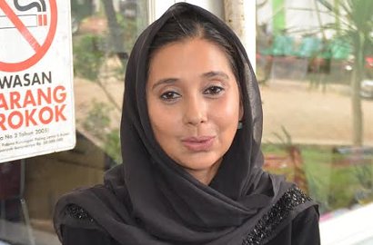 Bicara Tentang Yana Zein, Begini Kata Ayu Azhari