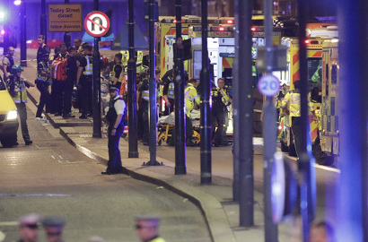 Tewaskan 7 Orang, ISIS Klaim Berada di Balik Teror Mobil Van London Brigde