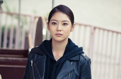Dandanan Lebih Sangar, Gong Seung Yeon Siap Tembak Kikwang di 'Circle' 2037