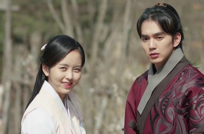 Daripada Sendiri, Ini Lho 6 Keseruan Saat Nonton Drama Korea Bareng Sahabat, Ada Asam Manisnya