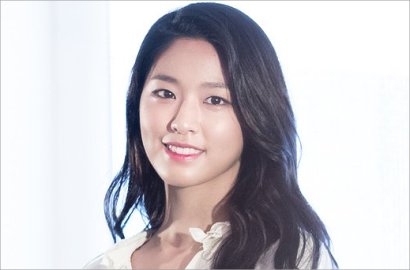 Bak Kembaran, Pembawa Acara Ini Bahkan Lebih Cantik dari Seolhyun?