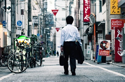 Meninggal Untuk Ringankan Beban Keluarga, 5 Fakta Mengharukan Soal Karoshi di Jepang