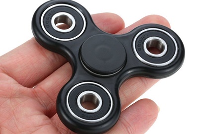 Lagi Viral dan Ikutan Tren, Intip 6 Manfaat Bermain Spinner Ternyata Nggak Cuma Habiskan Waktu