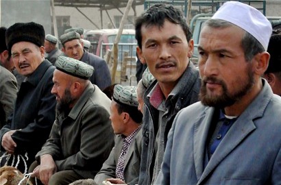 Berupaya Halangi Muslim Uighur Berpuasa, Pemerintah Tiongkok Lakukan Ini