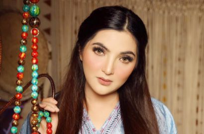 Ashanty Bela Diri Soal Video Arsy dan Rafathar Cium Bibir Dikritik
