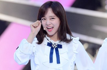 Beda Dari yang Lain, Bagian Tubuh Pribadi Kim Sejeong Ini Jadi Perhatian