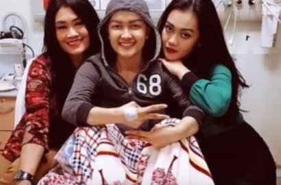 Sedih Lihat Kondisi Putrinya, Ibunda Jupe: Kalau Bisa Penyakitmu Dipindah ke Mama
