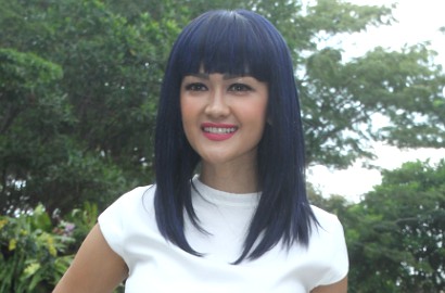 Perlihatkan Senyuman Terakhir Setelah Dikafankan, Julia Perez Dipuji Calon Penghuni Surga