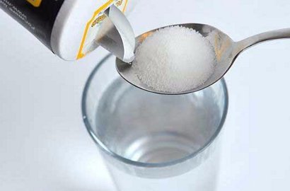 Ingin Tetap Sehat Saat Puasa? 8 Manfat Konsumsi Air Garam Ini Sayang Banget Jika Dilewatkan