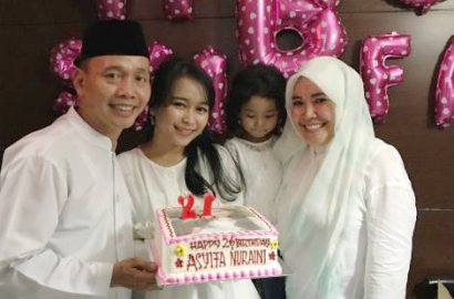 Pamer 7 Kejutan Ultah, Adik Ayu Ting Ting Kunci Kolom Komentar Takut Dibully?