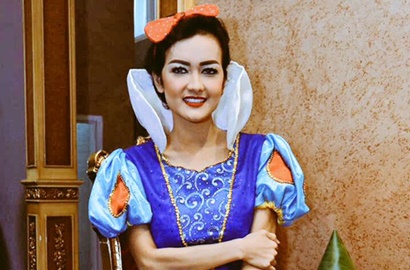 Bikin Merinding, Paranormal Ini Sebut Julia Perez Belum Meninggal?