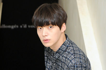 Ahn Jae Hyun Curhat Diomeli Goo Hye Sun Saat Ngobrol di Telepon, Kenapa?
