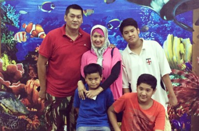 Anak Depresi Karena Proses Cerai, Donny Kesuma Malah Pamer Foto Isyaratkan Ingin Poligami