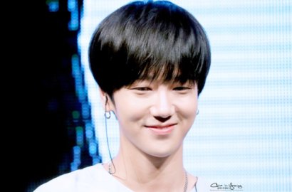 Unggah Foto Keren di Atas Kapal, Yesung Kangen Pemotretan di Indonesia?