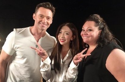 Kompak Senyum Bareng Hugh Jackman, Luna f(x) Tak Dikenali Netter
