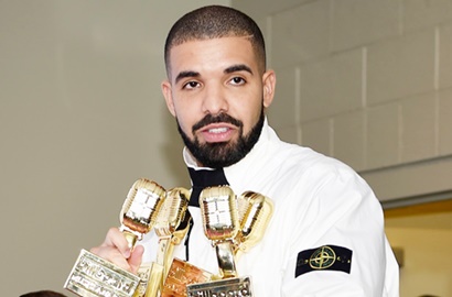 Kalahkan Justin Bieber, Drake Borong Piala iHeartRadio MMVA 2017