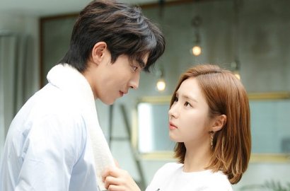Nam Joo Hyuk Rangkul dan Tatap Intens Shin Se Kyung di Poster 'Bride of the Water God'