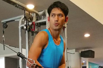 Pamer Bukti Cinta ke Ibunda, Rambut Ibnu Jamil Jadi Bahan Debat Netter
