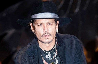 Johnny Depp Isyaratkan Ingin Bunuh Donald Trump