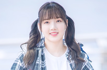 Tak Lagi Unyu, Yerin Mulai Berani Umbar Belahan Dada Seksi di Foto Ini