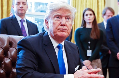 Tuai Kontroversi, Trump Sebut Larangan Perjalanan Akan Segera Diterapkan