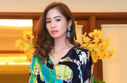 Bunga Zainal Buka-Bukaan Soal Suami, Intip Foto Putri Tiri yang Super Cantik