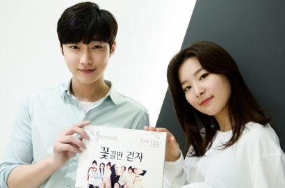 Seulgi Malu-Malu Dimodusin Jinyoung B1A4 di Drama Garapan 'Idol Operation Team'