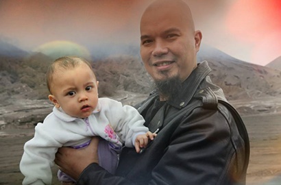 Buka Suara, Begini Reaksi Ahmad Dhani Soal Kabar Maia Bakal Menikah Lagi