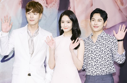 Serunya Pose Yoona-Siwan, Hong Jong Hyun Usai Jumpa Pers 'The King Loves'