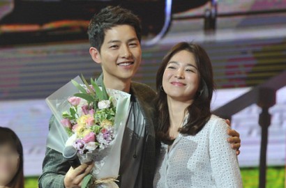 Belum Menikah, Begini Prediksi Wajah Anak Song Joong Ki dan Song Hye Kyo