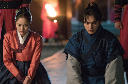 Saking Cantiknya, Foto Yoo Seung Ho-Kim So Hyun di 'Ruler' Ini Bikin Terpukau