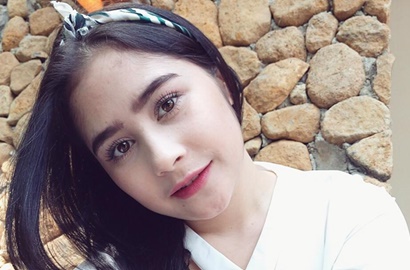 Ungkapkan Ini di Ultah Ibunda, Prilly Latuconsina Siap Nikah Muda?