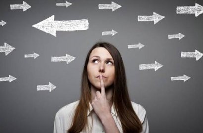 Mudah Bimbang, 4 Zodiak Ini Sangat Peduli Apa yang Dikatakan Orang Lain