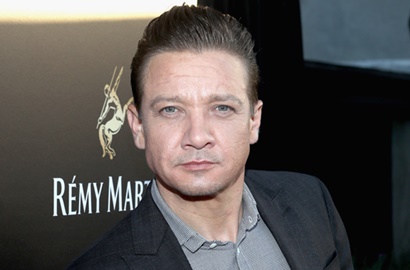 Jeremy Renner Alami Cedera di Lokasi Syuting, Bakal Cuti dari 'Avengers: Infinity War'?