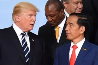 Keakraban Jokowi dan Trump di KTT G-20, Berbincang Hingga Berfoto Sebelahan