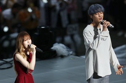 Serasinya Chanyeol EXO-Wendy Red Velvet Duet OST 'Goblin' di SM Town Seoul