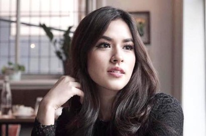Bikin Gemas, Raisa Pamer Foto Lawas Saat Masih Ngedot Minum Susu