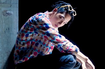 Sangar Tapi Seksi, Rambut Gimbal Kai di Teaser Comeback EXO Bikin Jatuh Cinta